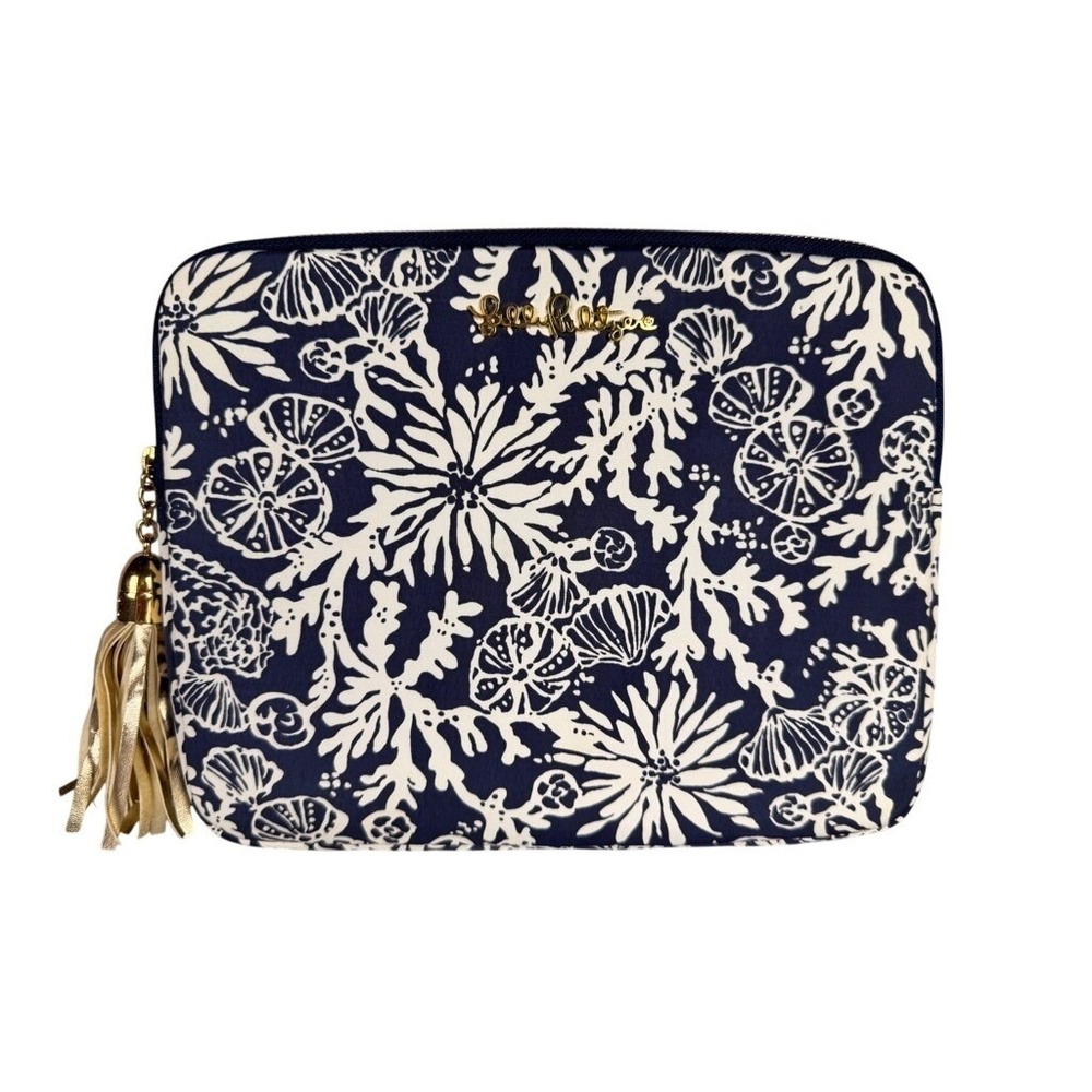 Lilly Pulitzer Navy White Coral Seashell Citrus Print Tablet Pouch Bag Tassel